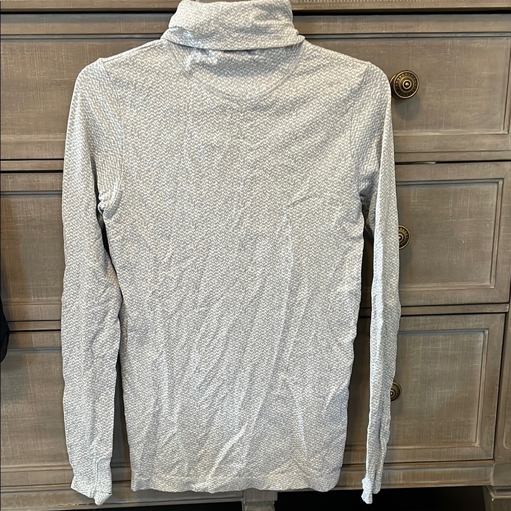 Athleta balaclava Gray Long Sleeve Turtleneck‎ hoodie Top size medium